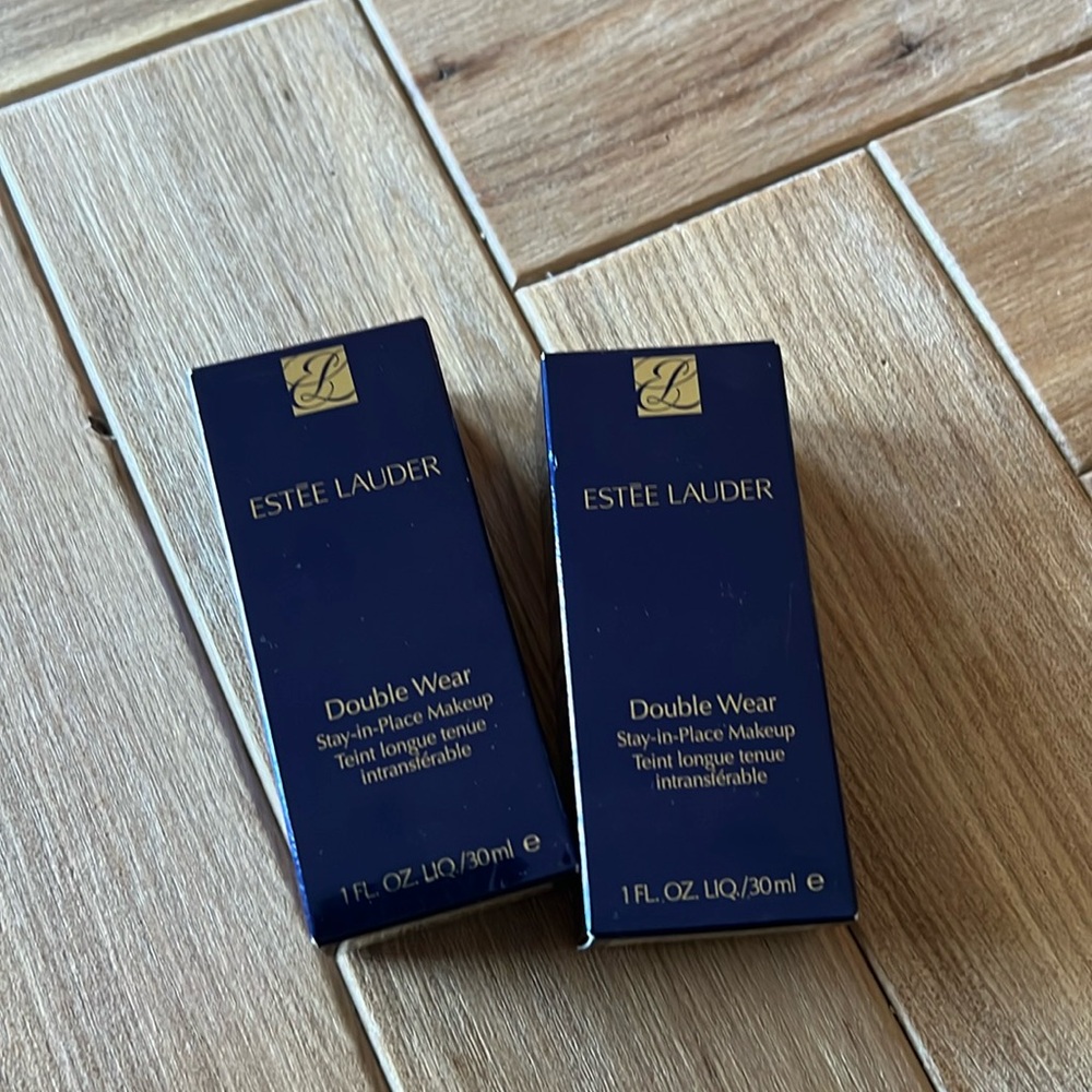 2 never opened Estée Lauder Double Wear foundations in 1N2 Ecru